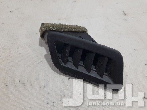 Дефлектор для Nissan Rogue T32 oe 687404BA0A разборка бу