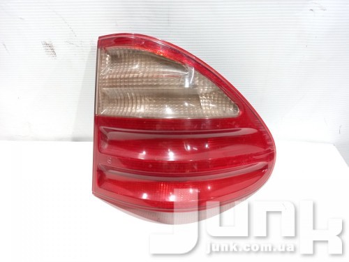 Фонарь правый в крыле для Mercedes W210 oe A2108205464 разборка бу