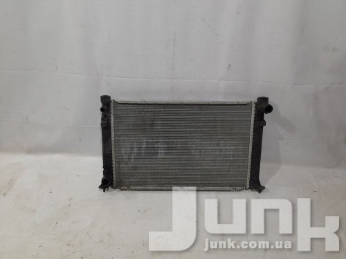 Радиатор охлаждения двигателя для Audi S6 C6 oe 4F0121251AC разборка бу
