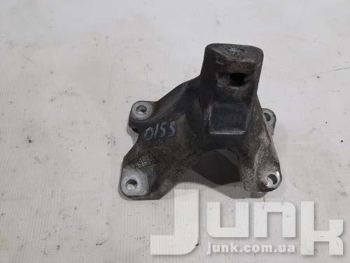 Кронштейн подушки двигателя левый для Audi A5 8T oe 8K0199307 разборка бу