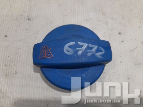 Крышка расширительного бачка для Audi S6 C6 oe 8E0121321 разборка бу