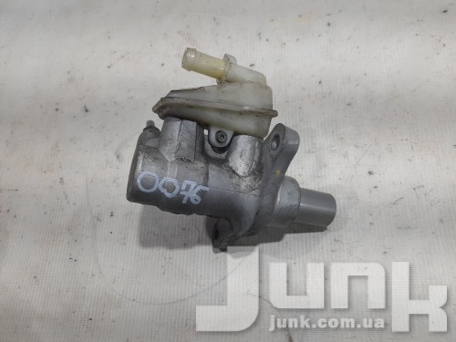 Главный тормозной цилиндр с бачком для Infiniti QX60/JX35 oe 460103JA0A запчасти бу Главный тормозной цилиндр с бачком для Infiniti QX60/JX35 oe 460103JA0A разборка бу