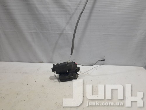 Замок двери передней левой для Mercedes W414 Vaneo oe A4147200635 разборка бу