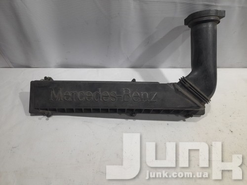 Крышка  верхняя воздушного фильтра для Mercedes W203 oe A1110941602 разборка бу