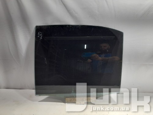 Стекло двери задней левое для Mercedes W210 oe A2107300118 разборка бу