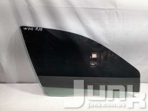 Стекло двери передней правое для Mercedes W211 oe A2117250210 разборка бу
