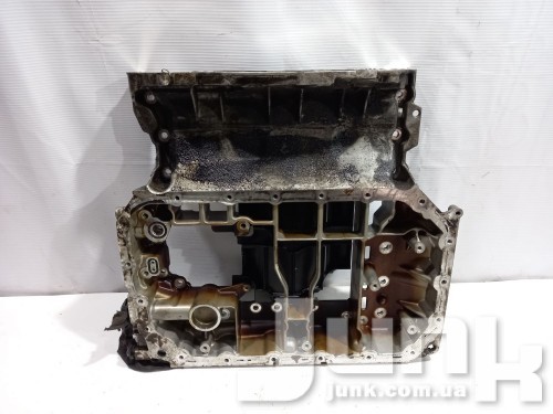 Поддон масляный верхняя часть для Audi A6 C7 oe 06E103601AP запчасти бу Поддон масляный верхняя часть для Audi A6 C7 oe 06E103601AP разборка бу