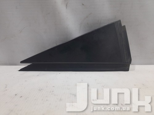 Накладка двери задней правой уголок для Nissan Rogue T32 oe 822344CL0A разборка бу