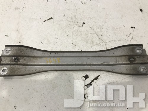 Распорка для Audi Q5 oe 8R0804813 разборка бу