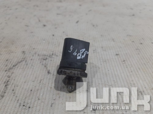 Датчик давления топлива для Audi S5 B8 oe 06D906051C запчасти бу Датчик давления топлива для Audi S5 B8 oe 06D906051C разборка бу