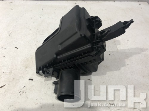 Корпус воздушного фильтра для Nissan Rogue T32 oe 165004BA4A разборка бу