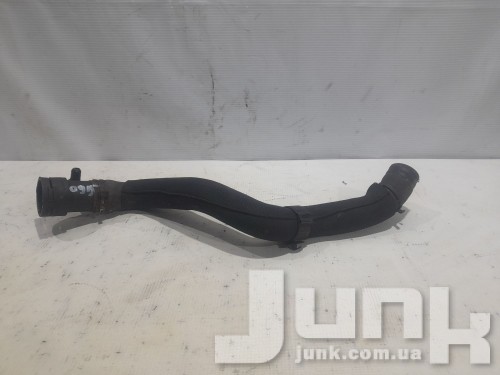 Патрубок ОЖ для Audi A5 8T oe 8K0121049M запчасти бу Патрубок ОЖ для Audi A5 8T oe 8K0121049M разборка бу