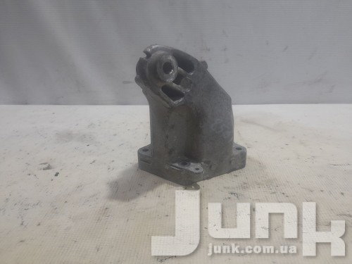 Кронштейн опоры двигателя правый для Мерседес W212 Е-класс oe A6422233404 разборка бу