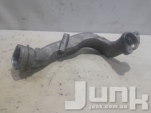 Трубка системы охлаждения для Mercedes W211 oe A2732001018 разборка бу