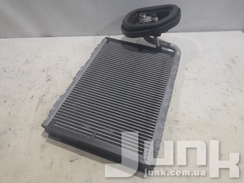 Испаритель кондиционера для Мерседес W212 Е-класс oe A2048300058 разборка бу