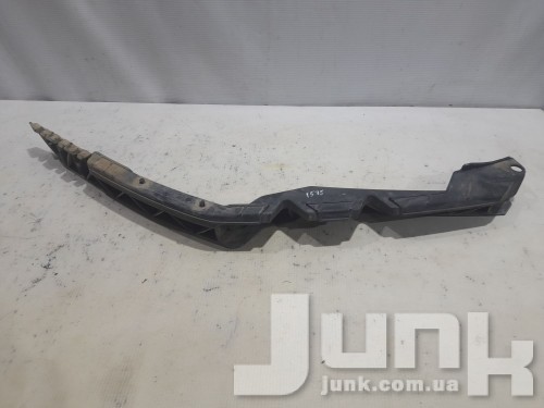 Направляющая заднего бампера правая для Skoda Octavia A5 oe 1Z0807184A разборка бу