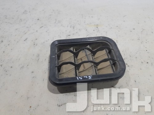 Решетка вентиляционная для Skoda Octavia A5 oe 1H0819465 разборка бу