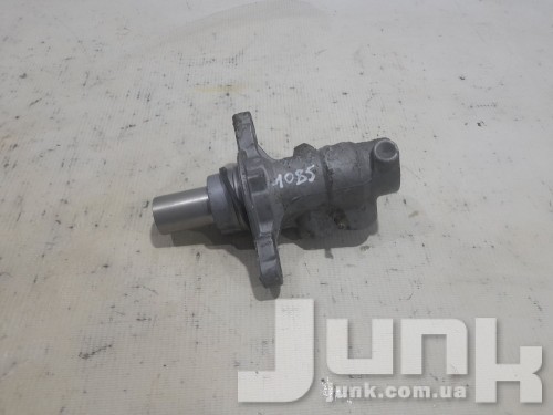 Главный тормозной цилиндр для Ford Focus ST MK3 oe DV6Z2140N разборка бу