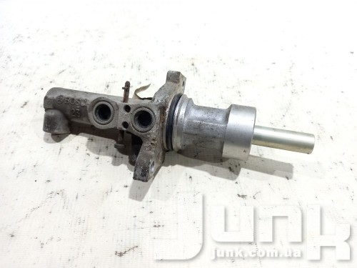 Главный тормозной цилиндр для Mercedes W639 Vito oe A0004316901 разборка бу