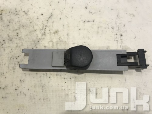 Регулятор высоты ремня для Mercedes W639 Vito oe A6398600188 разборка бу