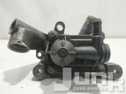 Фланец системы охлаждения для Mercedes W203 oe A6110700411 разборка бу