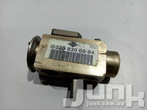 Клапан trv кондиционера для Mercedes W220 oe 2208300384 разборка бу