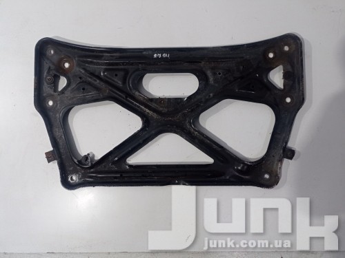 Распорка подрамника для Audi A7 4G8 oe 4H0399345Q разборка бу