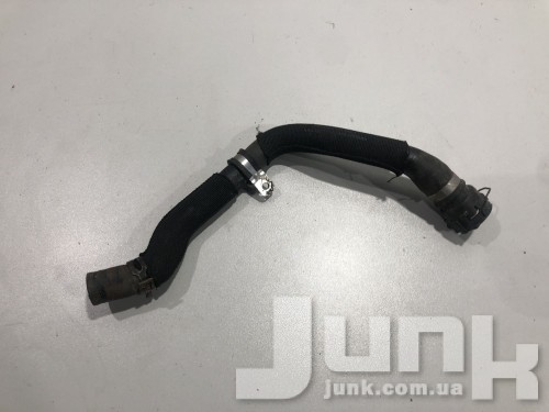 Патрубок ОЖ для Audi Q5 oe 8R0121109J разборка бу