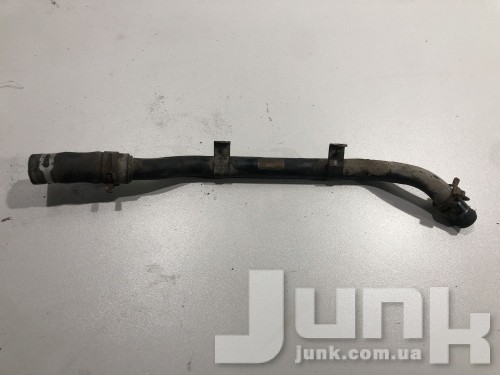Трубка системы охлаждения для Audi A8 D2 oe 4D0265375E запчасти бу Трубка системы охлаждения для Audi A8 D2 oe 4D0265375E разборка бу