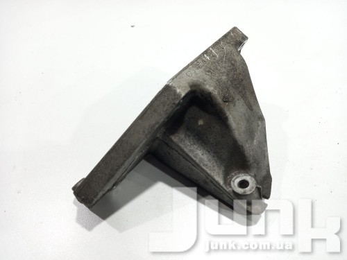 Кронштейн подушки (опоры) двигателя левой для Mercedes W221 oe A2732230504 запчасти бу Кронштейн подушки (опоры) двигателя левой для Mercedes W221 oe A2732230504 разборка бу