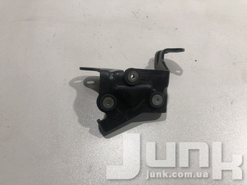 Кронштейн дополнительного насоса ож для Audi A4 B8 oe 06H121079P разборка бу