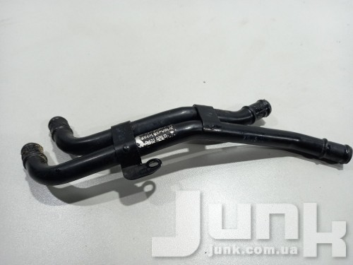 Трубка системы охлаждения для Audi Q7 4L oe 7L0121065E разборка бу