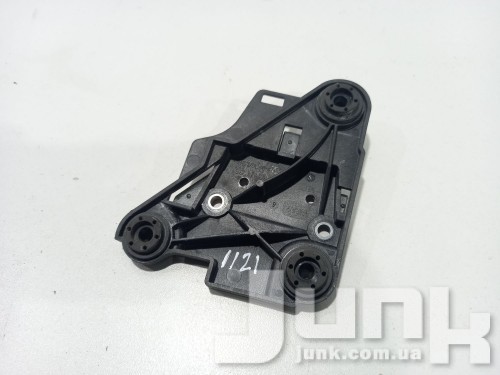 Кронштейн блока abs для Audi A3 8V oe 5Q0614235 разборка бу