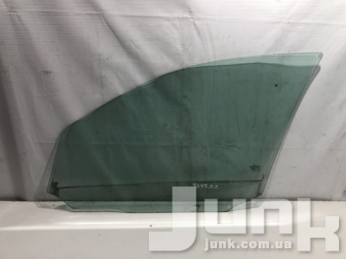 Стекло двери передней правое для Mercedes W204 oe A2047250800 запчасти бу Стекло двери передней правое для Mercedes W204 oe A2047250800 разборка бу