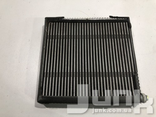 Испаритель кондиционера для Infiniti Q50 oe 272804GF0A запчасти бу Испаритель кондиционера для Infiniti Q50 oe 272804GF0A разборка бу