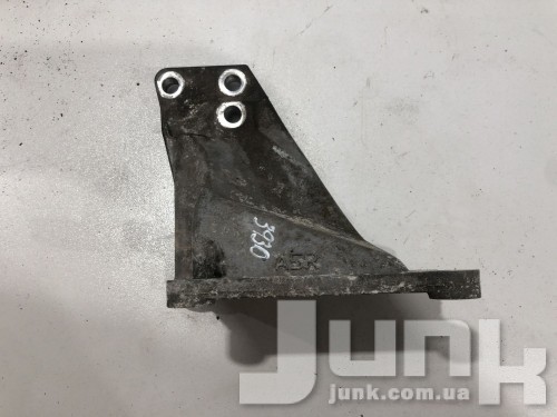 Кронштейн на двигателе для Infiniti Q50 oe 112324GA5A разборка бу