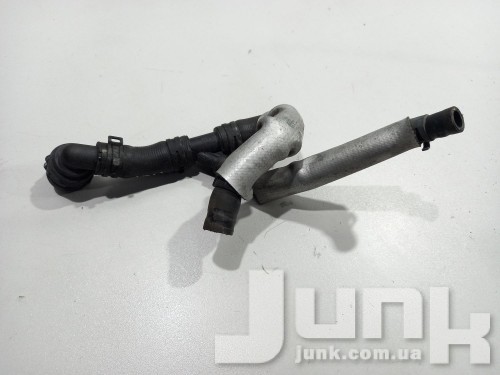 Патрубок ОЖ для Audi A3 8V oe 5Q0122073AA запчасти бу Патрубок ОЖ для Audi A3 8V oe 5Q0122073AA разборка бу