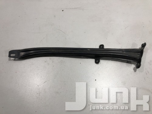 Распорка для Mercedes W204 oe A2046280124 запчасти бу Распорка для Mercedes W204 oe A2046280124 разборка бу