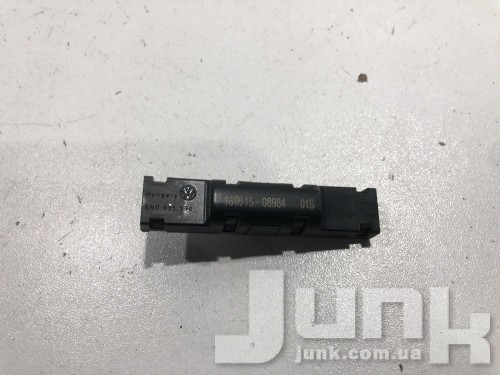 Помехоподавляющий фильтр для Вольксваген e-Golf oe 5N0035570 разборка бу