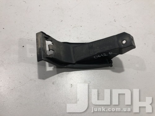 Кронштейн заднего бампера правый для Мерседес В204 Ц-Класс oe A2048854514 разборка бу