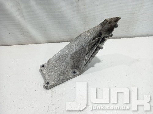 Кронштейн опоры двигателя правый для BMW X5 E70 oe 22116776136 запчасти бу Кронштейн опоры двигателя правый для BMW X5 E70 oe 22116776136 разборка бу