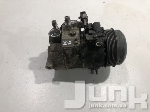 Компрессор кондиционера для Mercedes W204 oe A0008302300 разборка бу