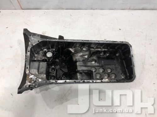 Поддон масляный нижняя часть для Mercedes W210 oe A6470140102 запчасти бу Поддон масляный нижняя часть для Mercedes W210 oe A6470140102 разборка бу