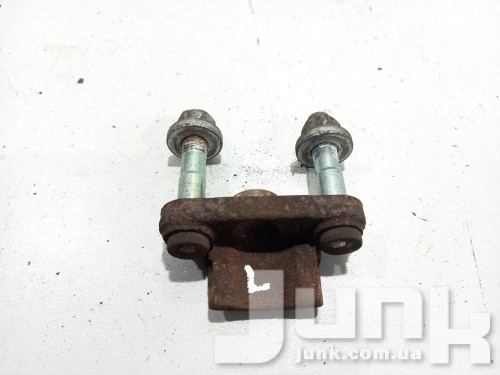 Кронштейн колодок стояночного тормоза левый для Инфинити Q50 oe 44079AR00A разборка бу