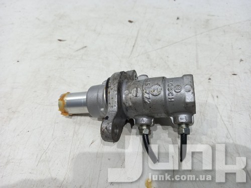 Главный тормозной цилиндр для Infiniti Q50 oe D60104GK5A разборка бу