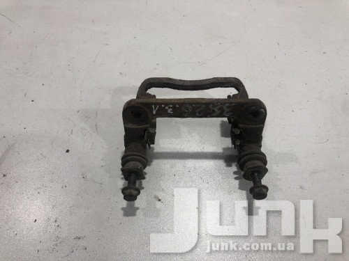 Скоба заднего суппорта для Mercedes W414 Vaneo oe A1684201415 разборка бу