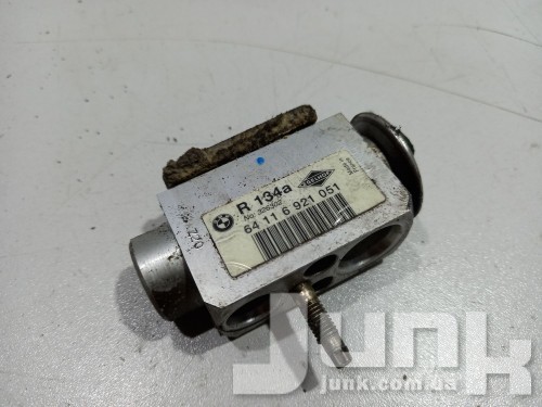 Клапан trv кондиционера для BMW E60 oe 64116921051 запчасти бу Клапан trv кондиционера для BMW E60 oe 64116921051 разборка бу