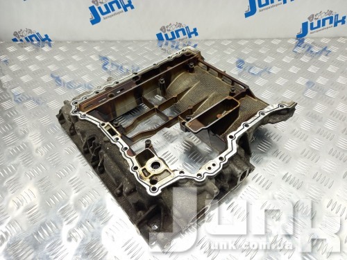 Поддон масляный верхняя часть для Audi A6 C7 oe 06E103601AP запчасти бу Поддон масляный верхняя часть для Audi A6 C7 oe 06E103601AP разборка бу