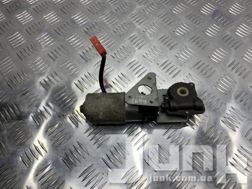 Моторчик регулировки сидения для Audi A8 D2 oe 0130002478 разборка бу