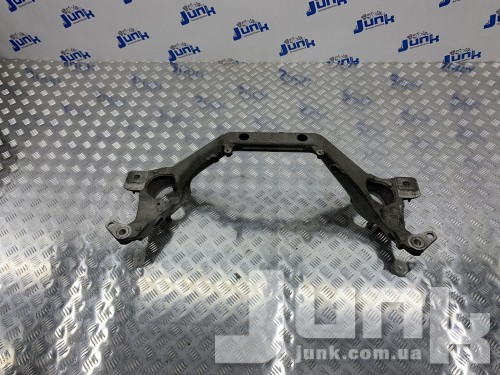 Кронштейн опоры двигателя для Audi Q7 4L oe 7L8199207 запчасти бу Кронштейн опоры двигателя для Audi Q7 4L oe 7L8199207 разборка бу